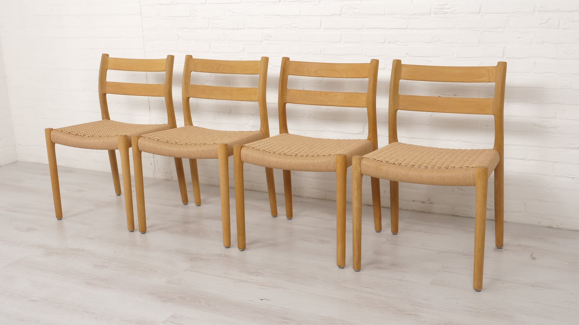 Chaises de salle à manger Niels Otto Mller Modèle 84 Chêne Design danois restauré