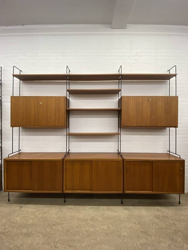 Vintage Wall System Omnia Hilker Teak