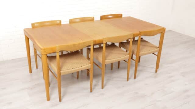 Ensemble de salle à manger vintage H W Klein Bramin Oak 6 Chairs Table à manger