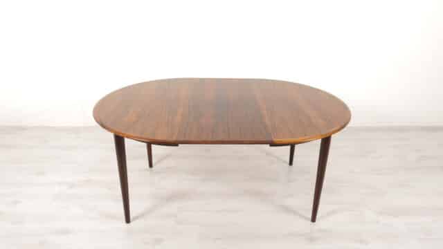 Table à manger vintage en bois de rose ronde extensible 170 Cm