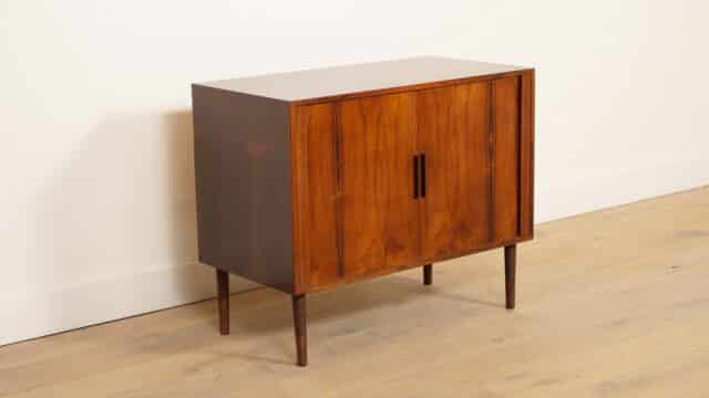 Meuble vintage avec portes coulissantes Audio Furniture Rosewood