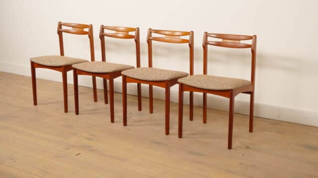 Set Van 4 Eetkamerstoelen Teak